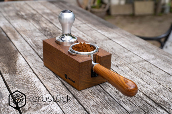 Tamper station wood "Sipo" longitudinal